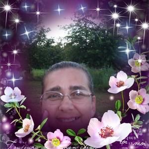 Meet your Posher, Debbie